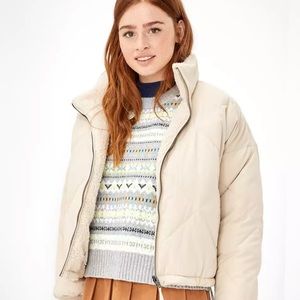American Eagle puffer jacket NWT